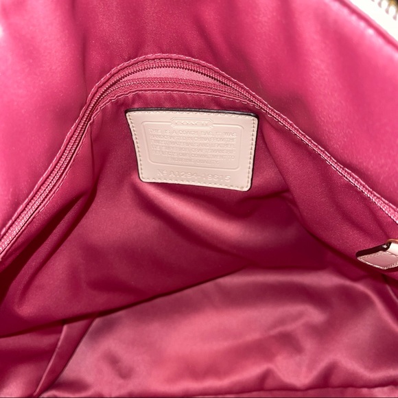 Authentic Coach Rainbow Stripe Sequin Tote - Picture 8 of 11